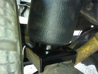 Ranger  Compressor on Air Lift Air Bag Installation On A Ford Bronco Ii