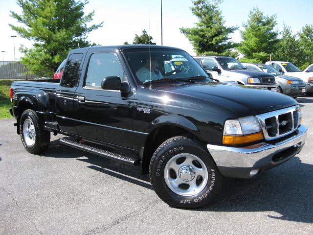 2000_ford_ranger_2_dr_xlt_4wd_extended_cab_stepside_sb-pic-6087535049794344733.jpeg