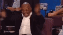 0017ECFF-F9AF-47EE-8976-59779DAFD7B9.gif