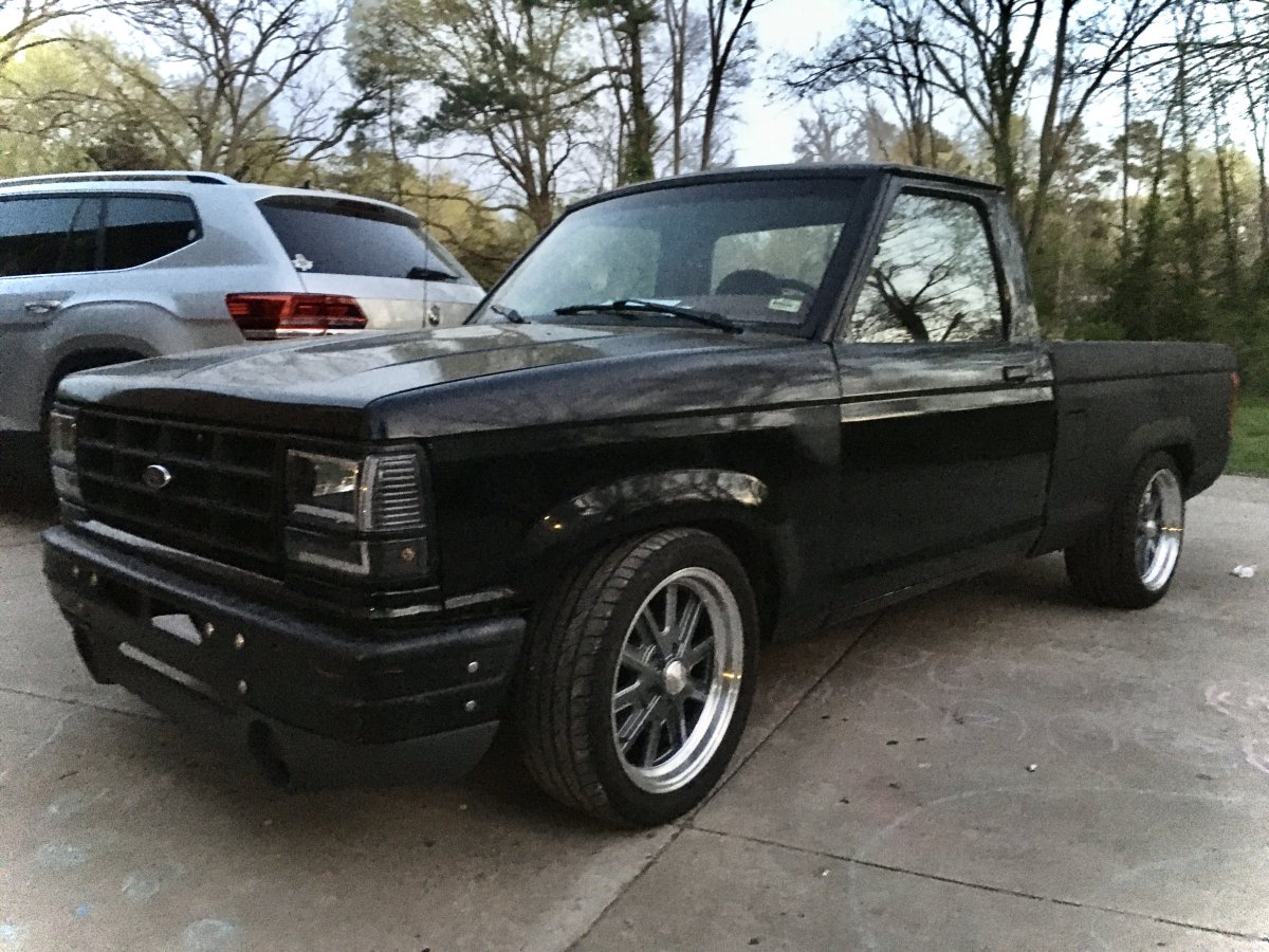 40586