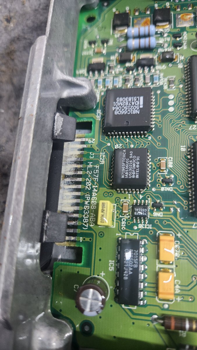 '95, 2.3, manual. P0232. Check the easiest thing first.