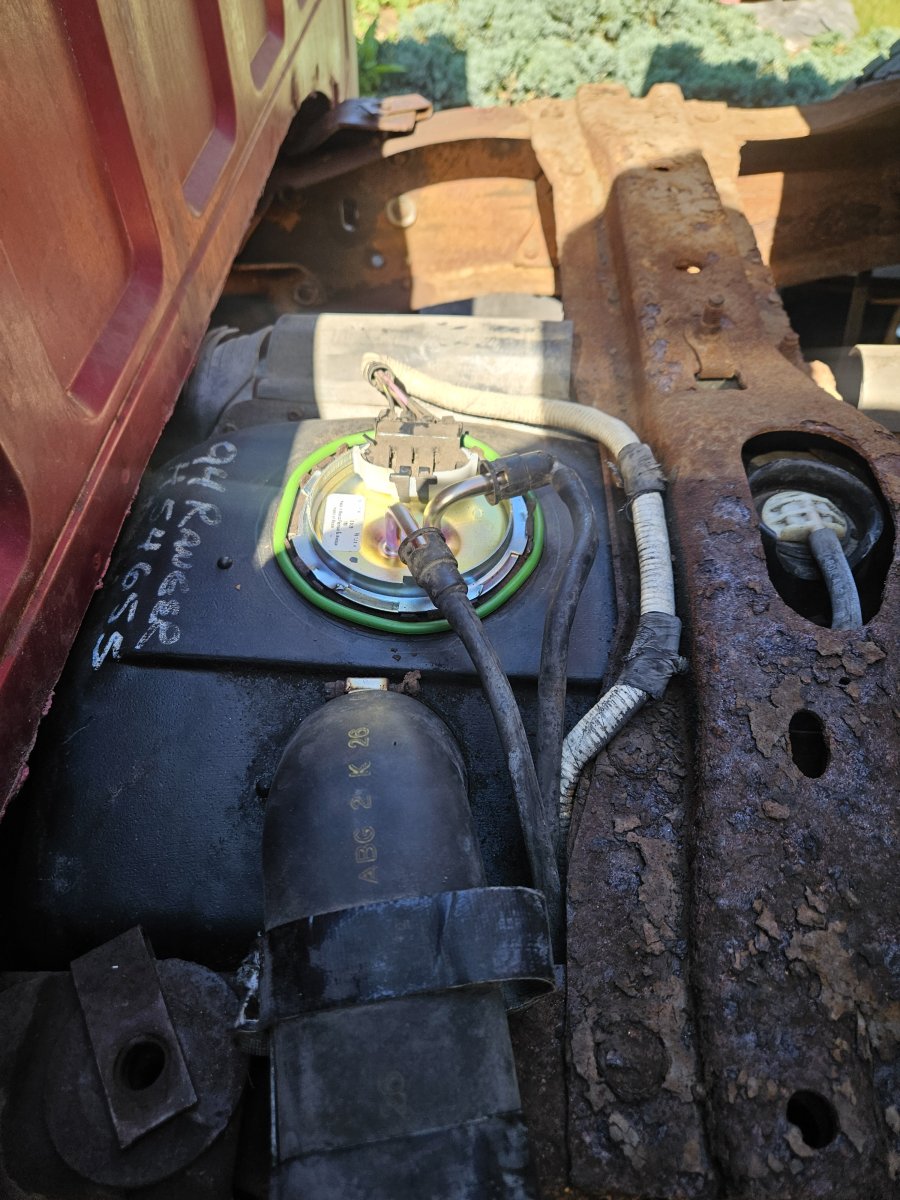 Front Fuel Leak 1993 Ranger 4.0 XLT Auto