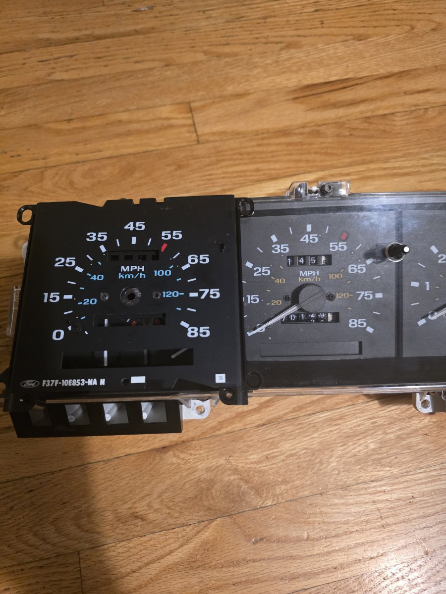 93-94 Instrument Cluster w/ Tach