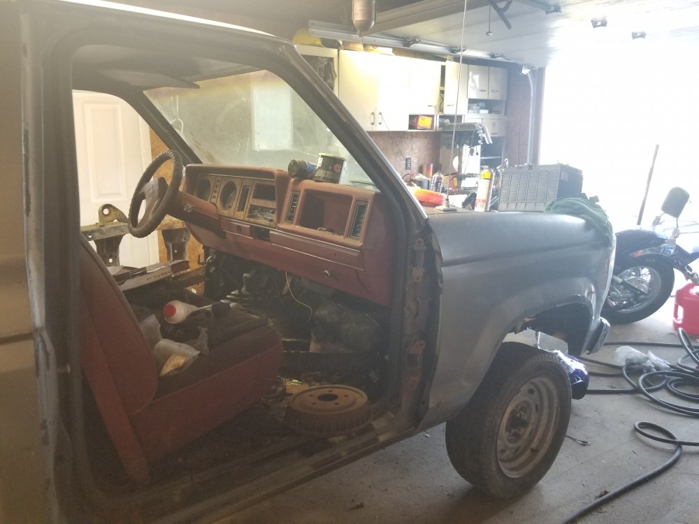 1986 ranger xl 2.8 part out oil city PA | The Ranger Station