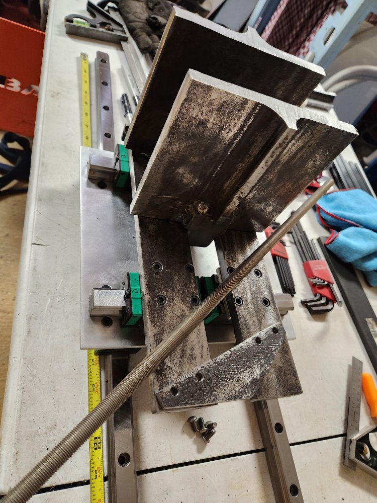 Building (Fabing) a 24" wet saw. (lapidary)
