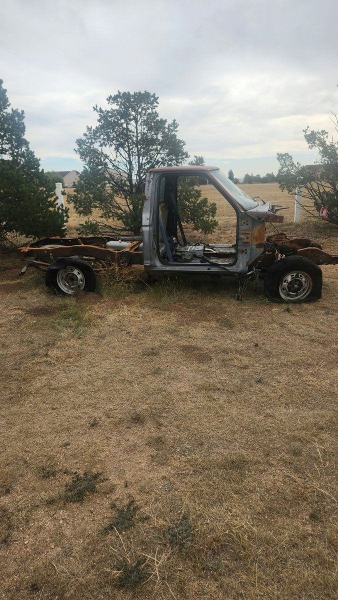 1990 Supercab rock crawler build