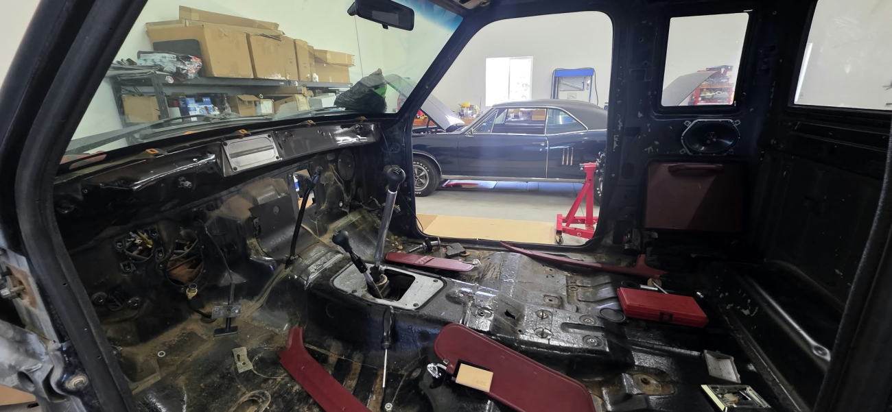 1990 Supercab rock crawler build