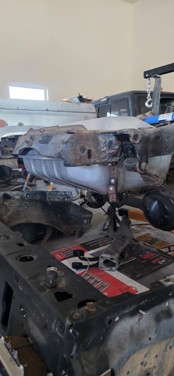 1990 Supercab rock crawler build