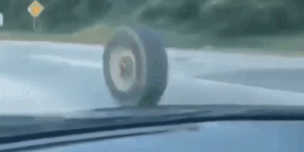 190726-runaway-wheel-2x1-al-0838_cd6de5e2931ef314120f8fdc8eee52b9.gif