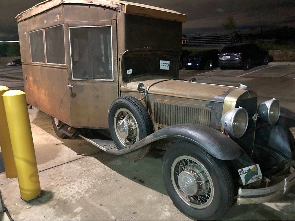 1930_studebaker_camp_van-1.jpg