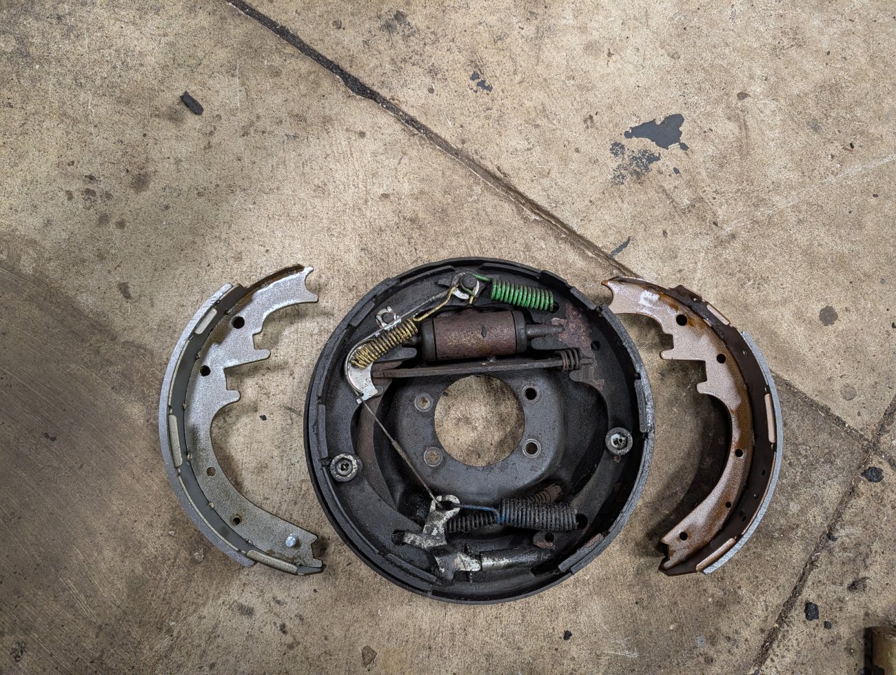 PlumCrazy's 88 SuperCab 2.3T Build