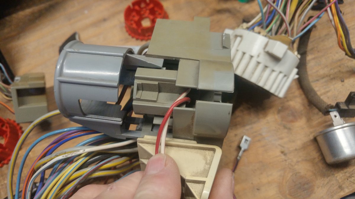 How many Flasher relays?