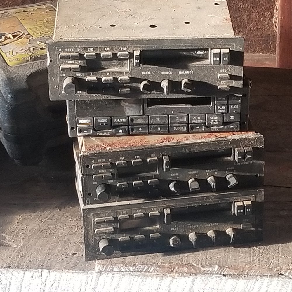 Factory Ford radios...