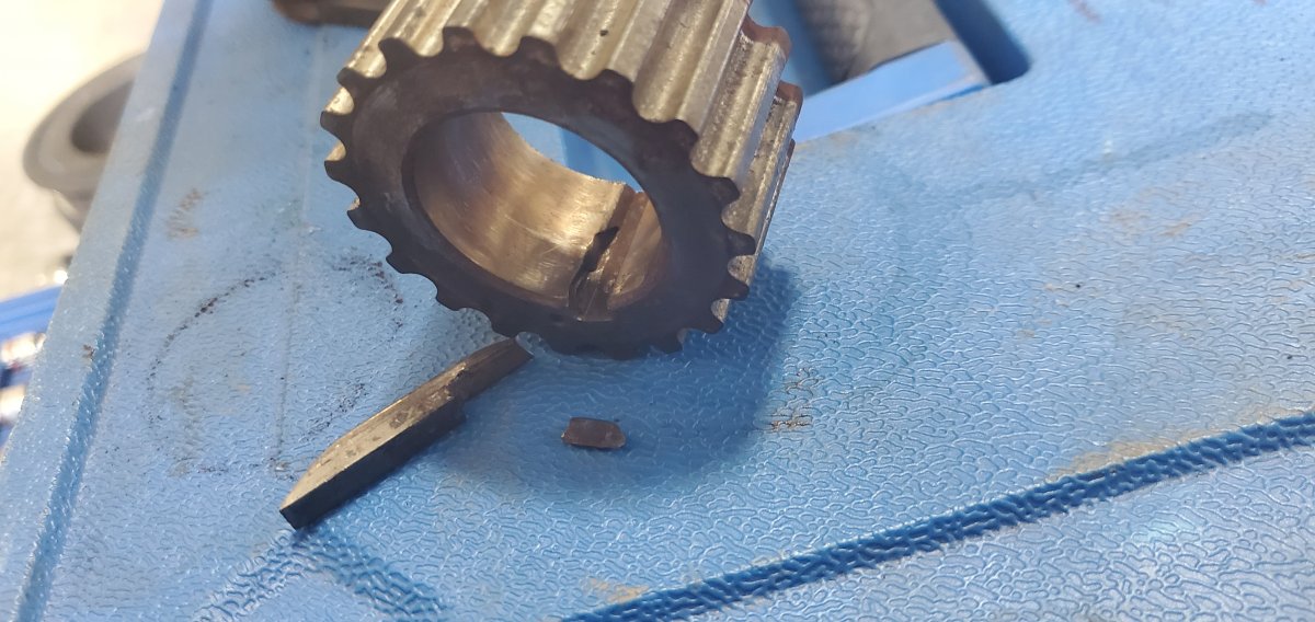 Harmonic Balancer Removal