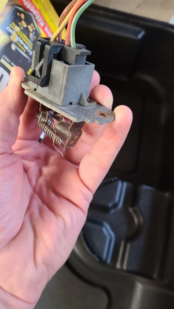 Replacing blower fan resistors