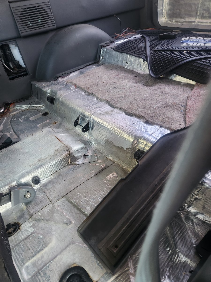 Floor pan sound deadener