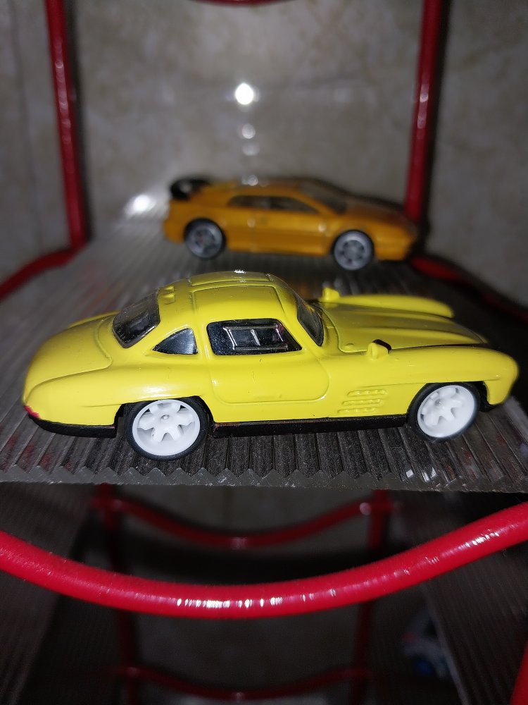 Any Hot Wheels collectors?