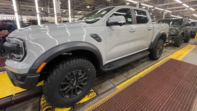 2024-Ranger-Raptor-forum-leak-2.jpg