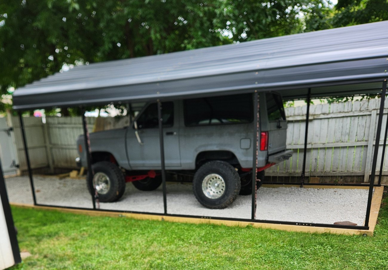 Enclosed trailers