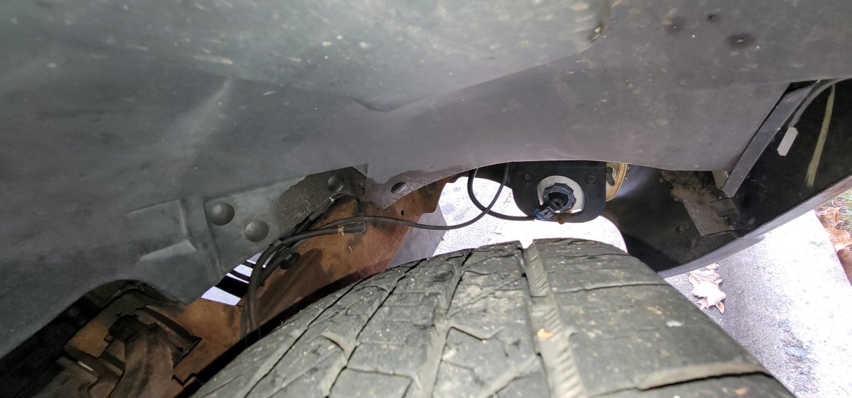 Weird wear in center of front tires only