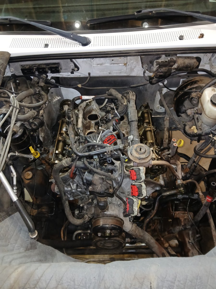 07 engine removal confusion...