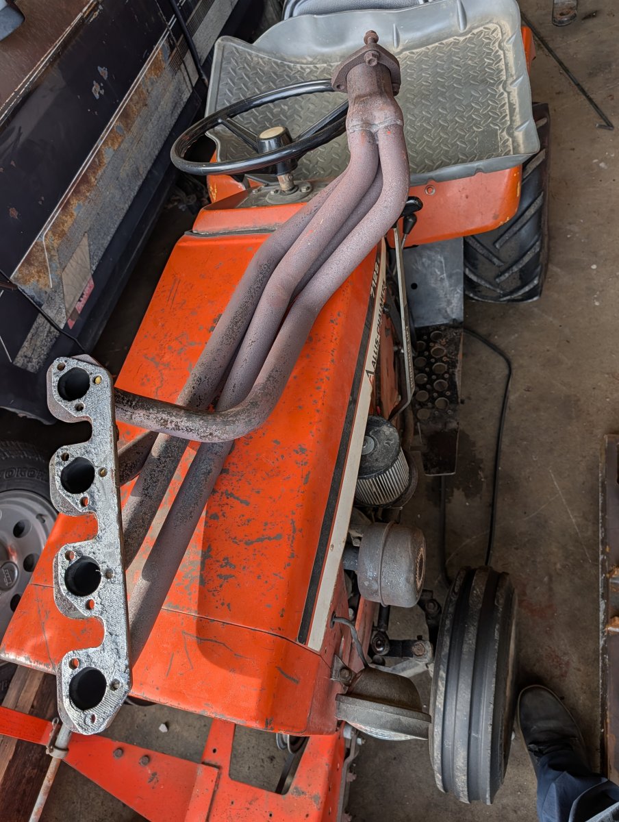 SuperCab 4x4 one-piece driveshafts and 2.3 long tube header