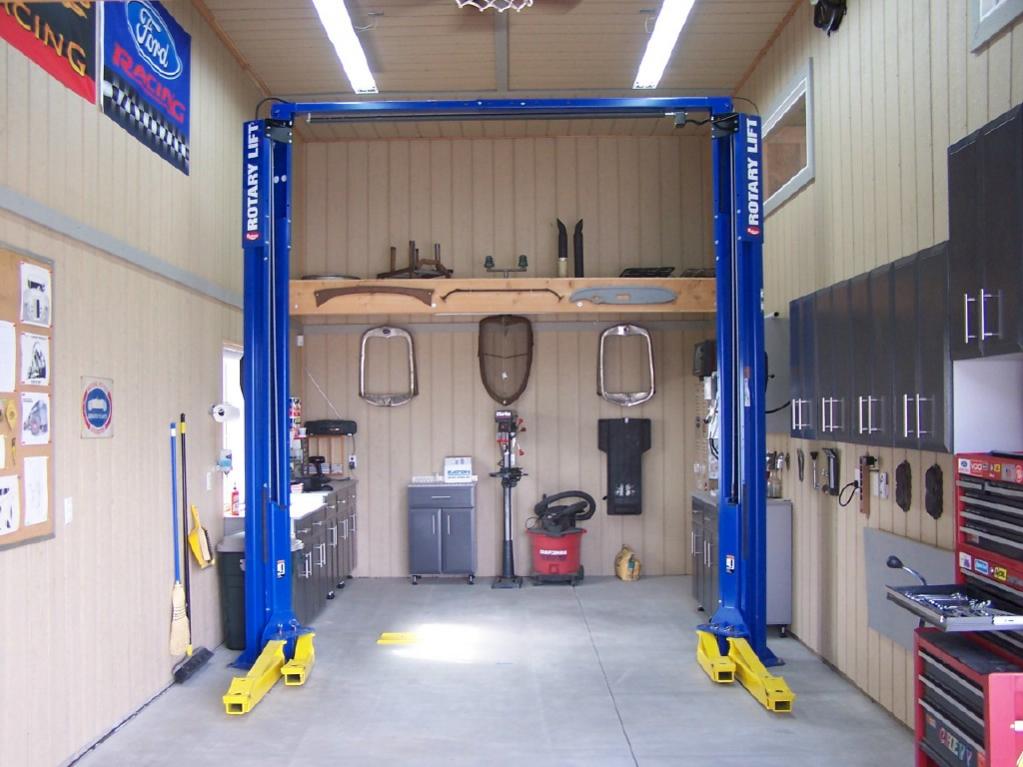 2PostLift-1.jpg