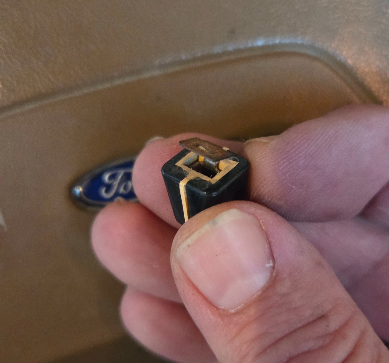 Swapping first gen control knob