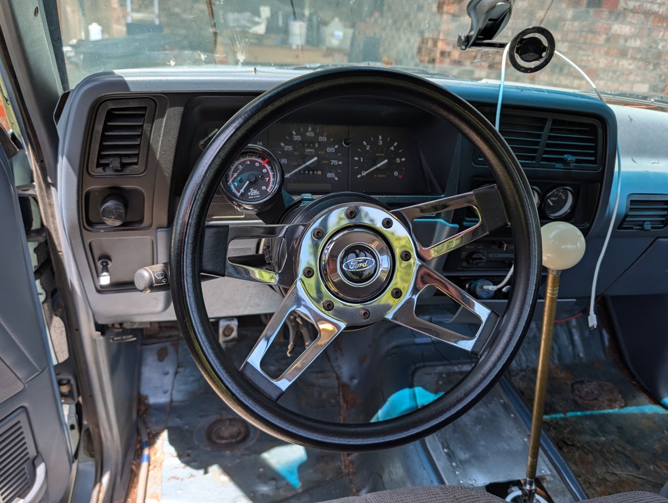 1990 Ranger 302 swap