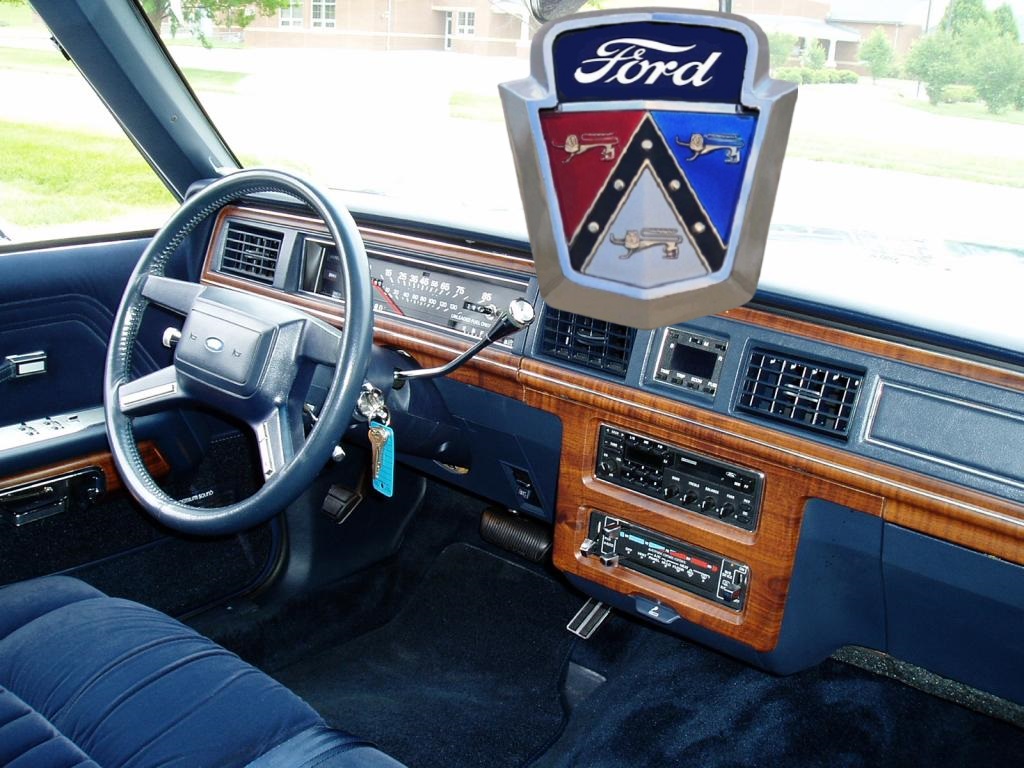 87-89 Crown Vic Interior - Copy.jpg