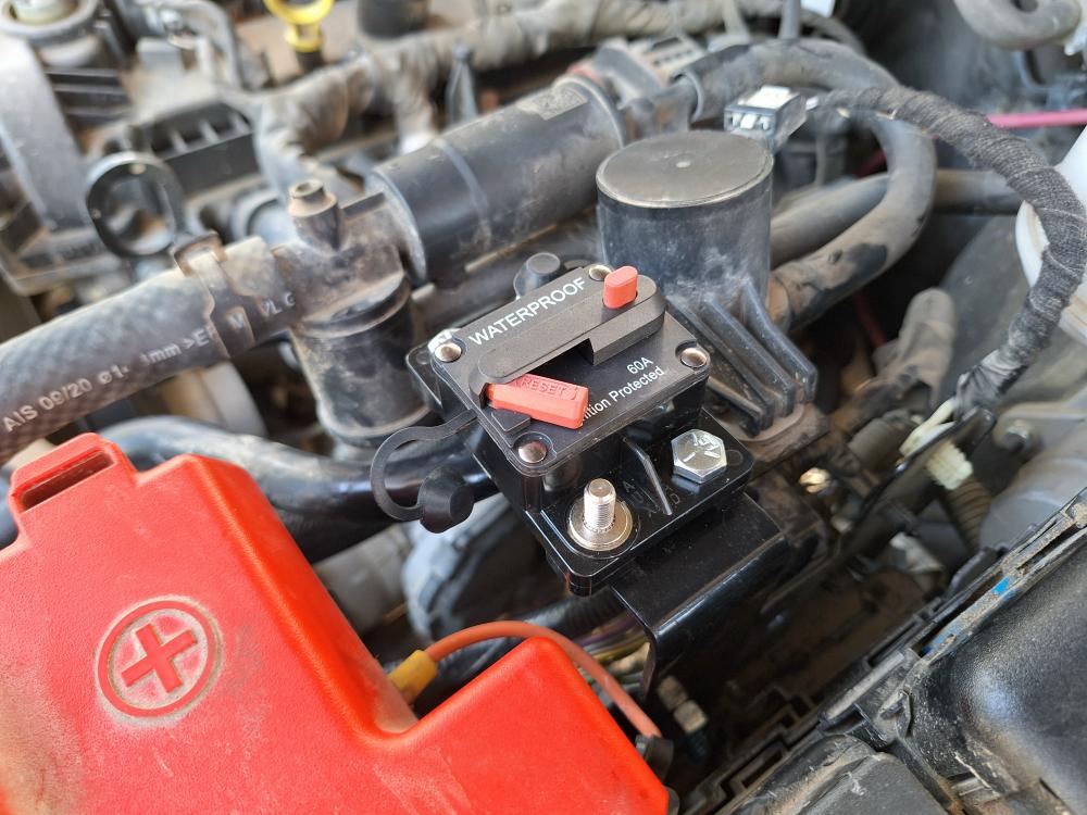 adding_circuit_breaker_2021_ford_ranger-110.JPG