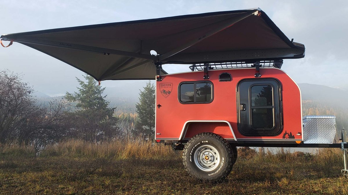 Alu-Cab-Awning-on-Bigfoot-Teardrop-Trailer.jpg