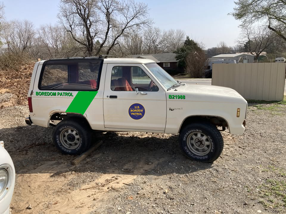 border_patrol_bronco_ii.PNG