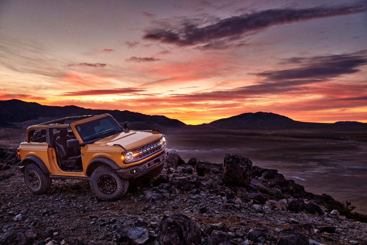 Bronco_2dr_01.jpg
