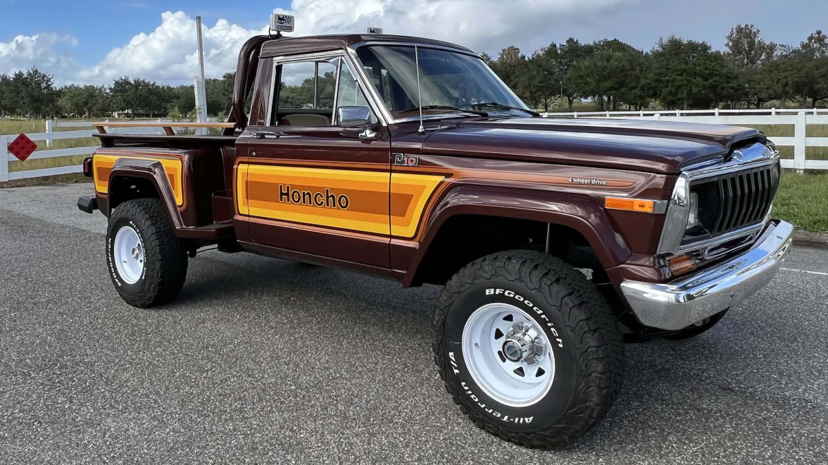 brown_jeep_j10_honcho-110.PNG