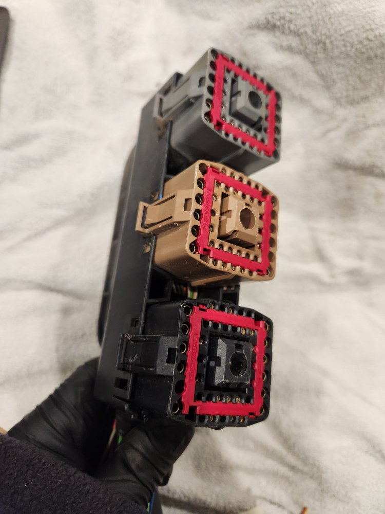 bulkhead_connector.jpg