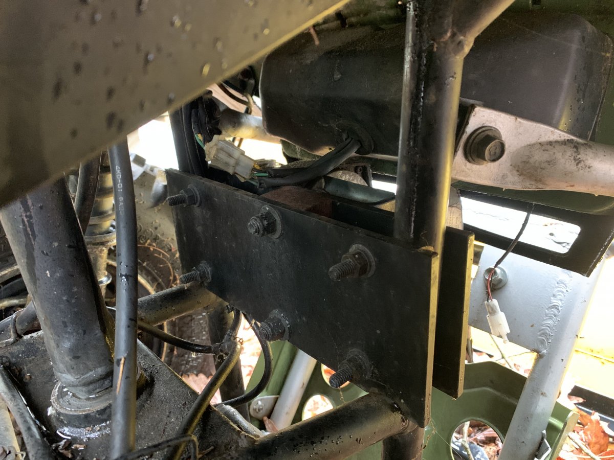 37009