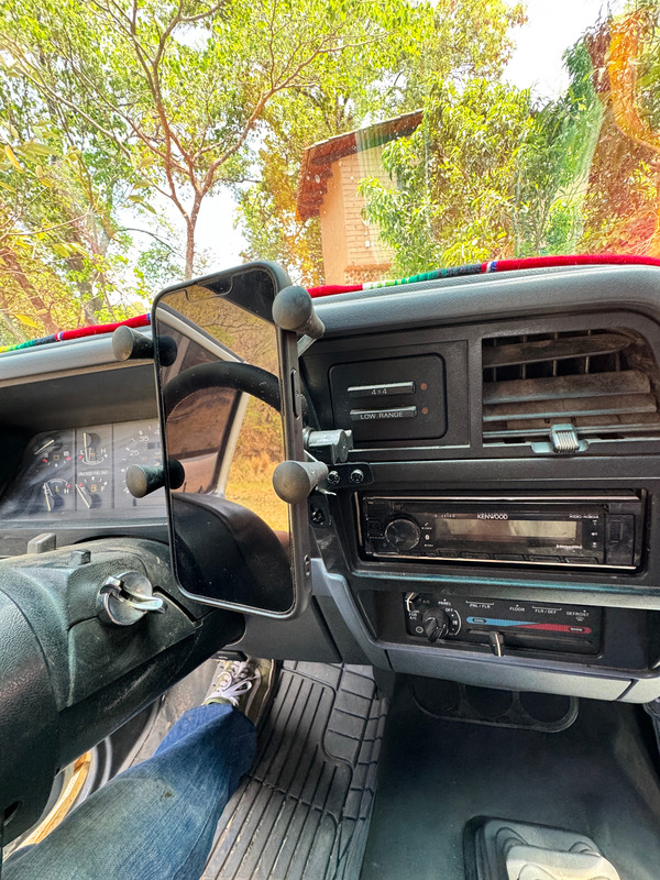 cellphoneMT-03.jpg