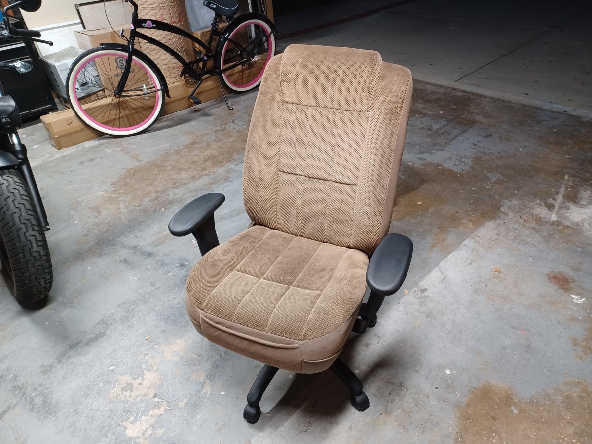 chair 3.jpg