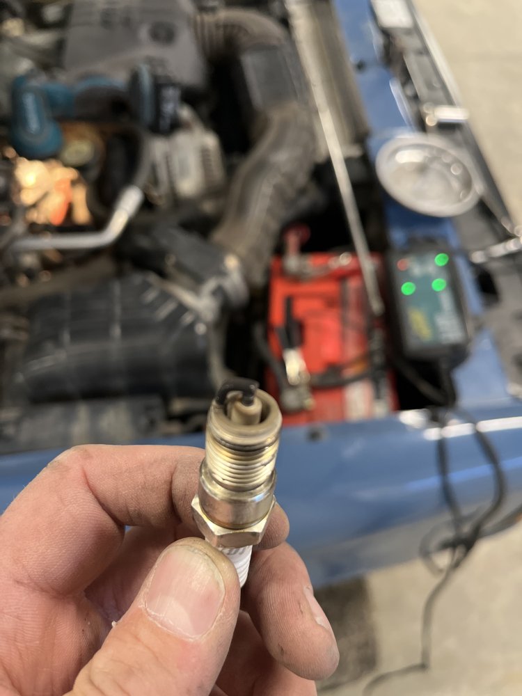 Cylinder 1 sparking.jpeg