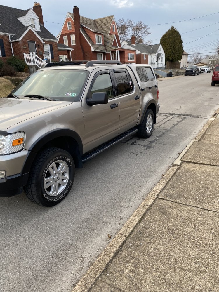 For Sale - 08 Sport Trac | The Ranger Station