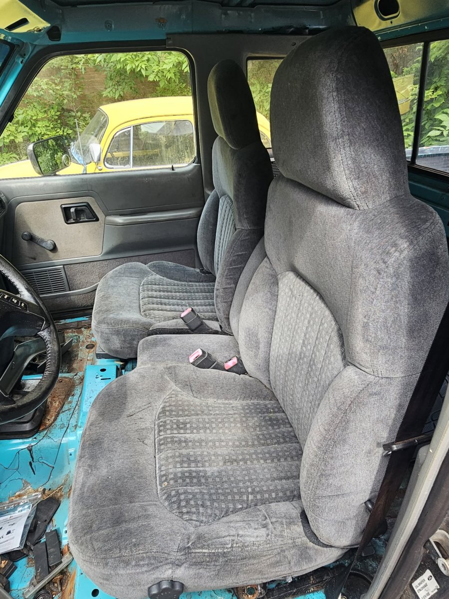 92 Ranger 6 Cyl 4.0 4x4 Manual Build