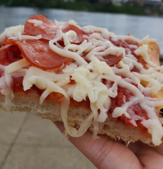 dicarlos-pizza.JPG