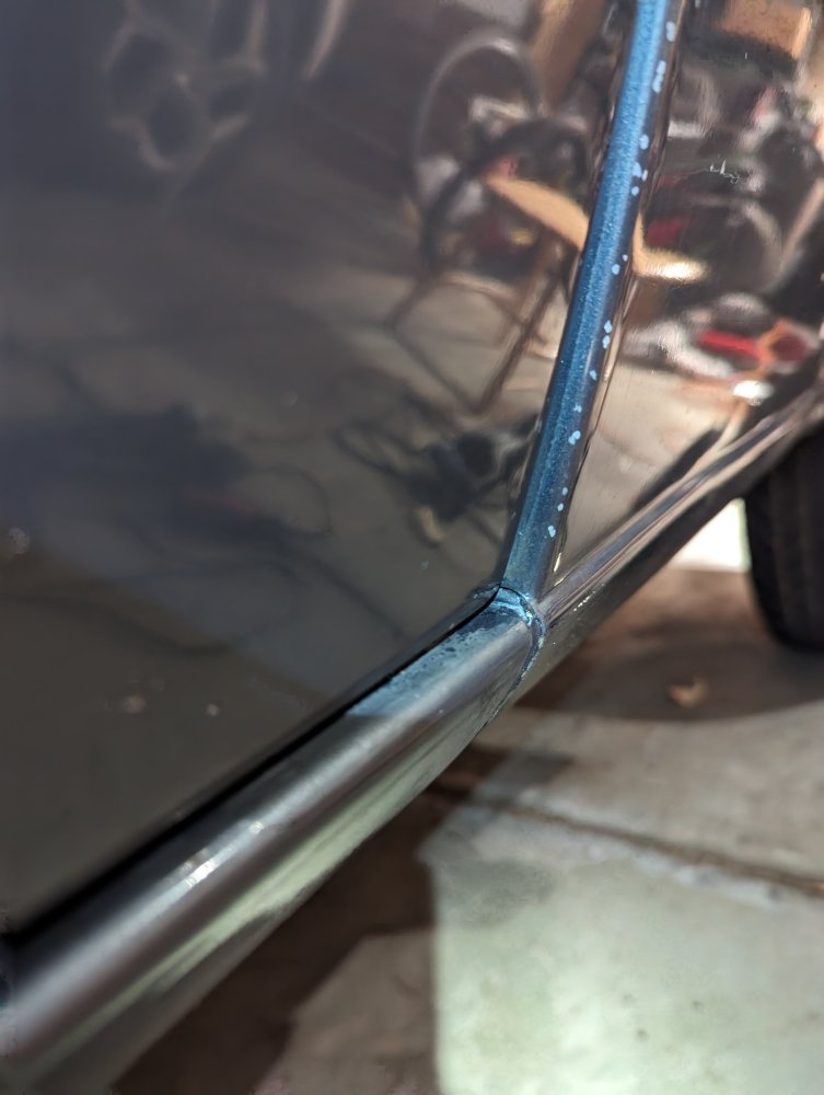 door_bottom.jpg