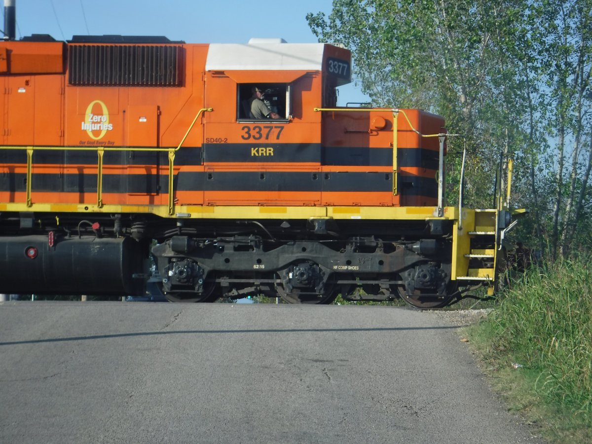 35182
