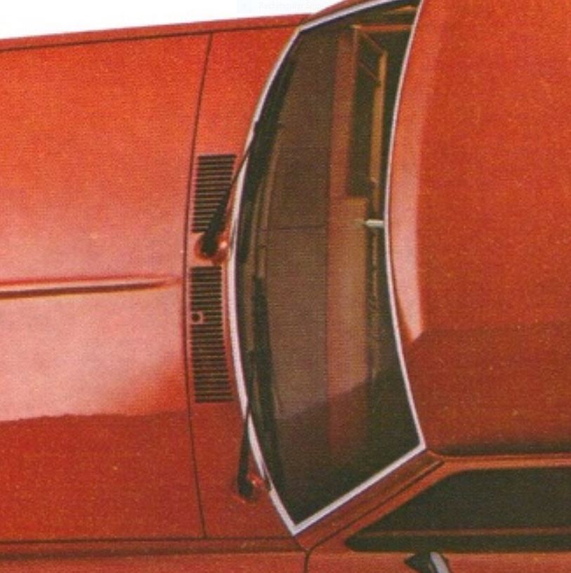 Radio-speaker set up. 1st generation, short cab