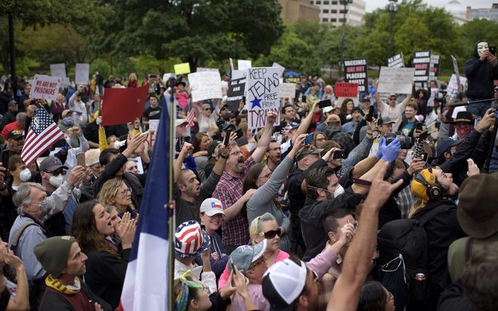 eight_col_texas2.jpg