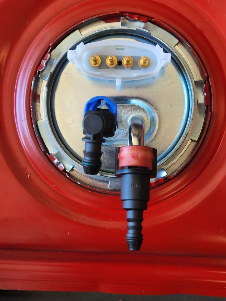 fuel connectors.jpg
