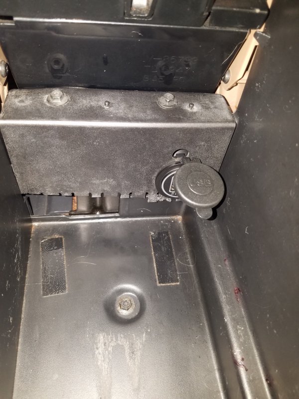 fullcenterconsole17.jpg.jpg