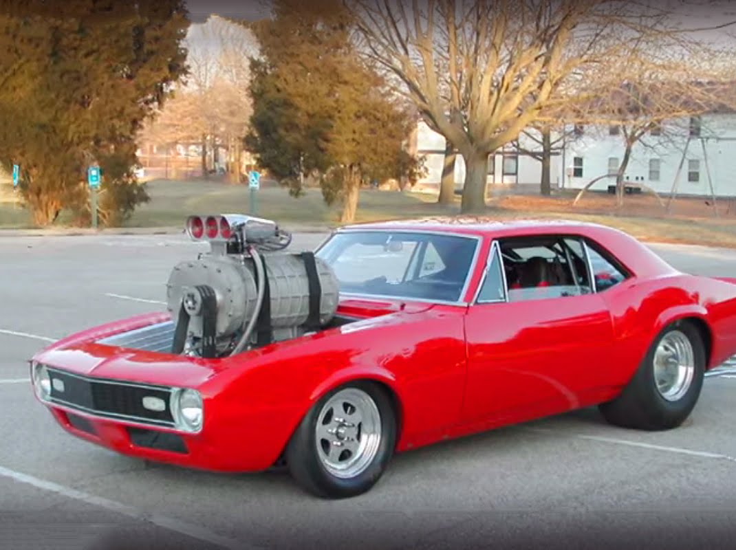 giant-blower-1968-chevrolet-camaro-muscle-car-definition.jpg